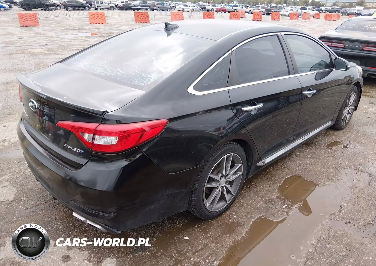 2015 Hyundai Sonata Sport 2.0T VIN:5NPE34AB9FH235867 - 4