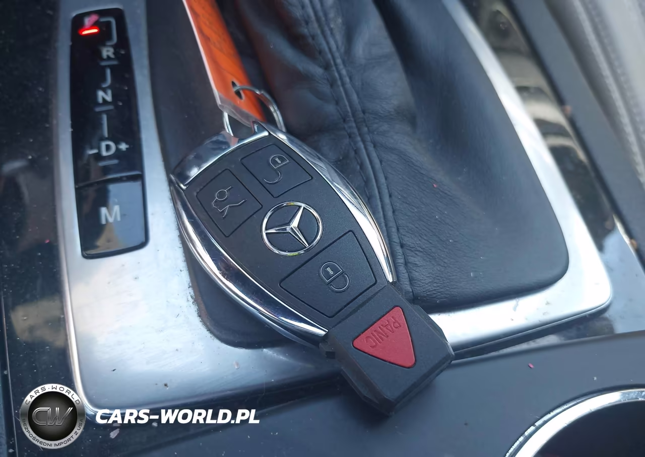 2011 Mercedes-Benz E 550 VIN:WDDKK7CF1BF082161 - 11