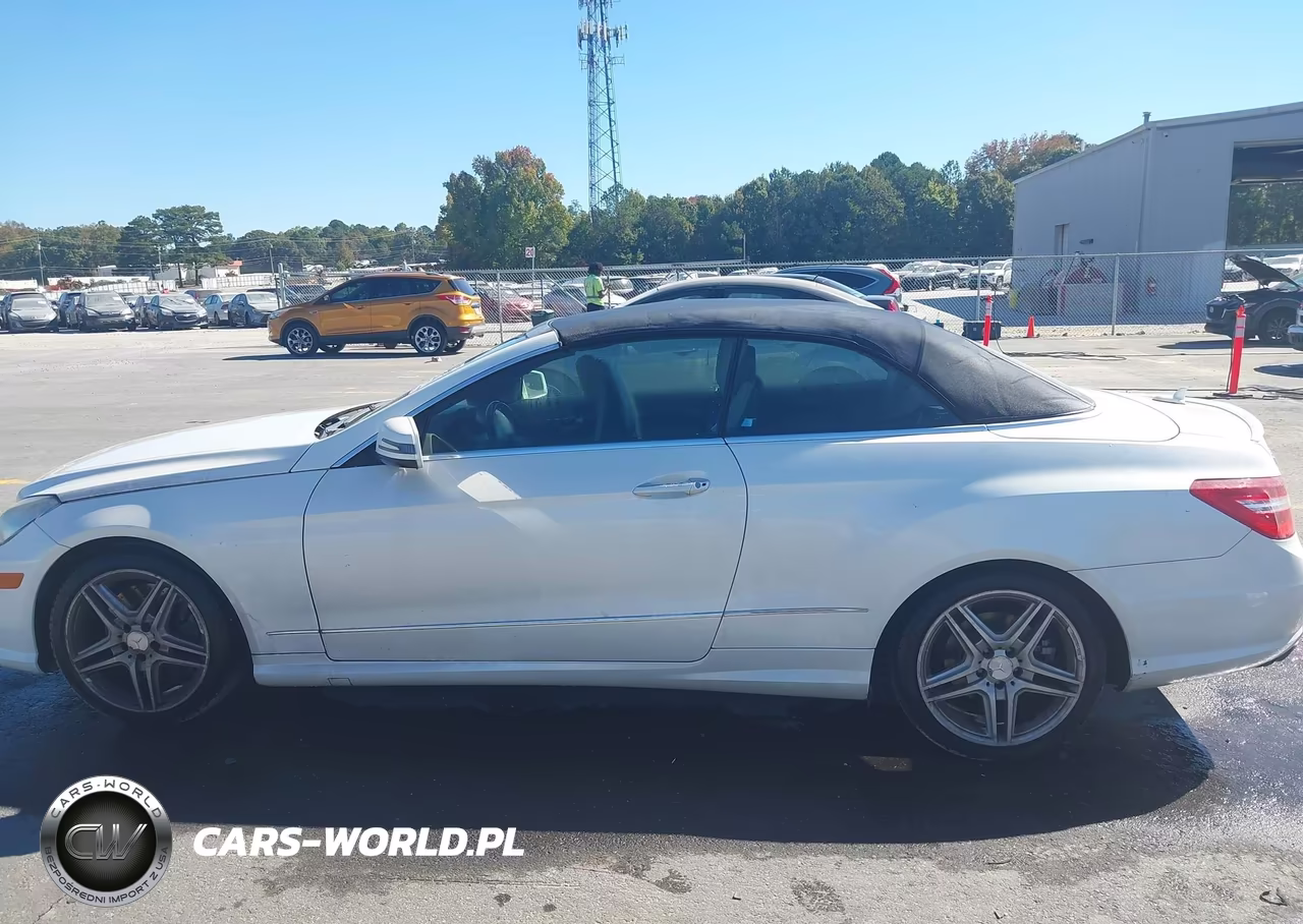 2011 Mercedes-Benz E 550 VIN:WDDKK7CF1BF082161 - 14