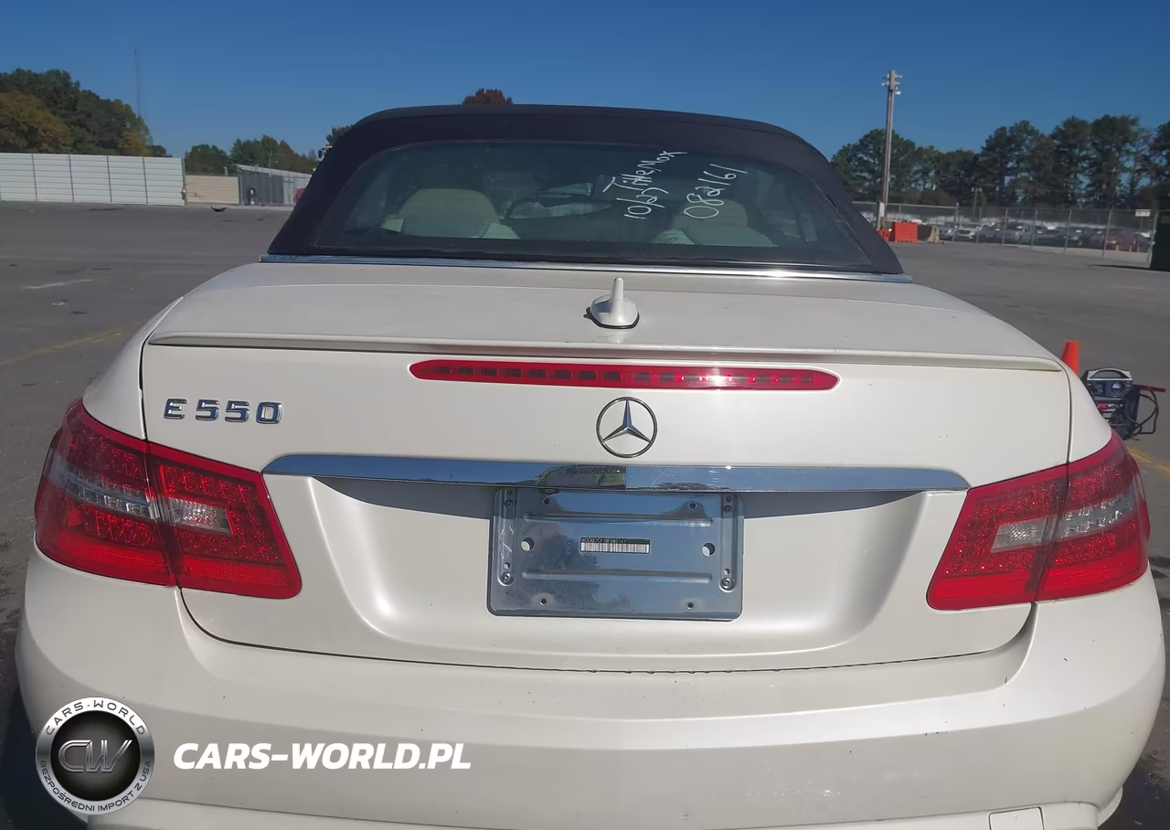 2011 Mercedes-Benz E 550 VIN:WDDKK7CF1BF082161 - 16