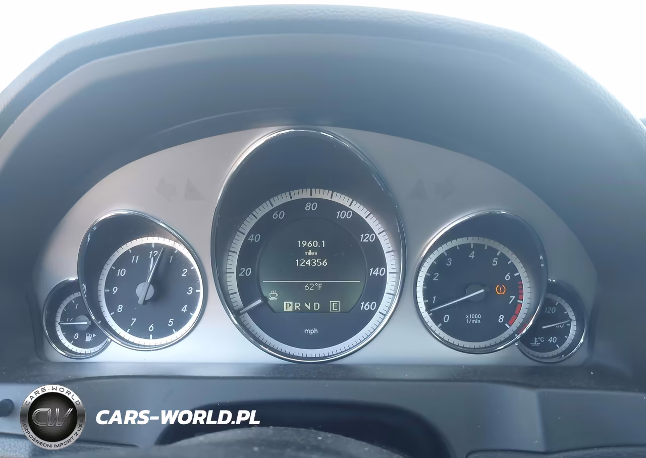 2011 Mercedes-Benz E 550 VIN:WDDKK7CF1BF082161 - 7