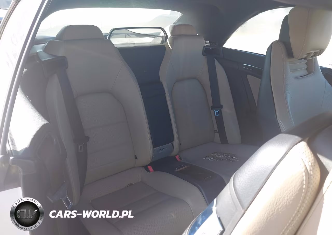 2011 Mercedes-Benz E 550 VIN:WDDKK7CF1BF082161 - 8