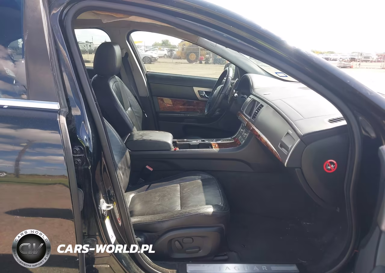 2011 Jaguar Xf VIN:SAJWA0FB2BLS12045 - 5