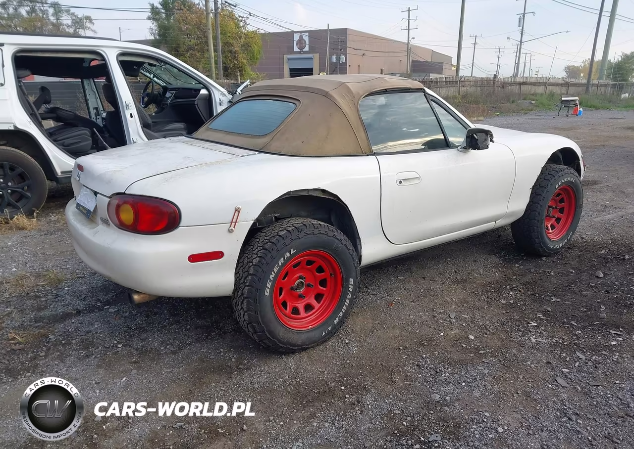 2000 Mazda Mx-5 Miata Ls-Special Edition VIN:JM1NB3531Y0141305 - 4