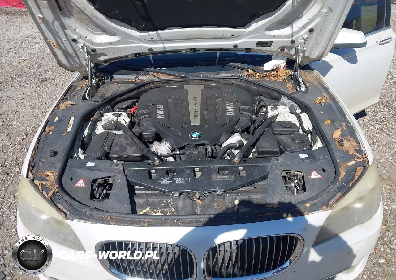 2012 BMW 750Li VIN:WBAKB8C51CC963529 - 10