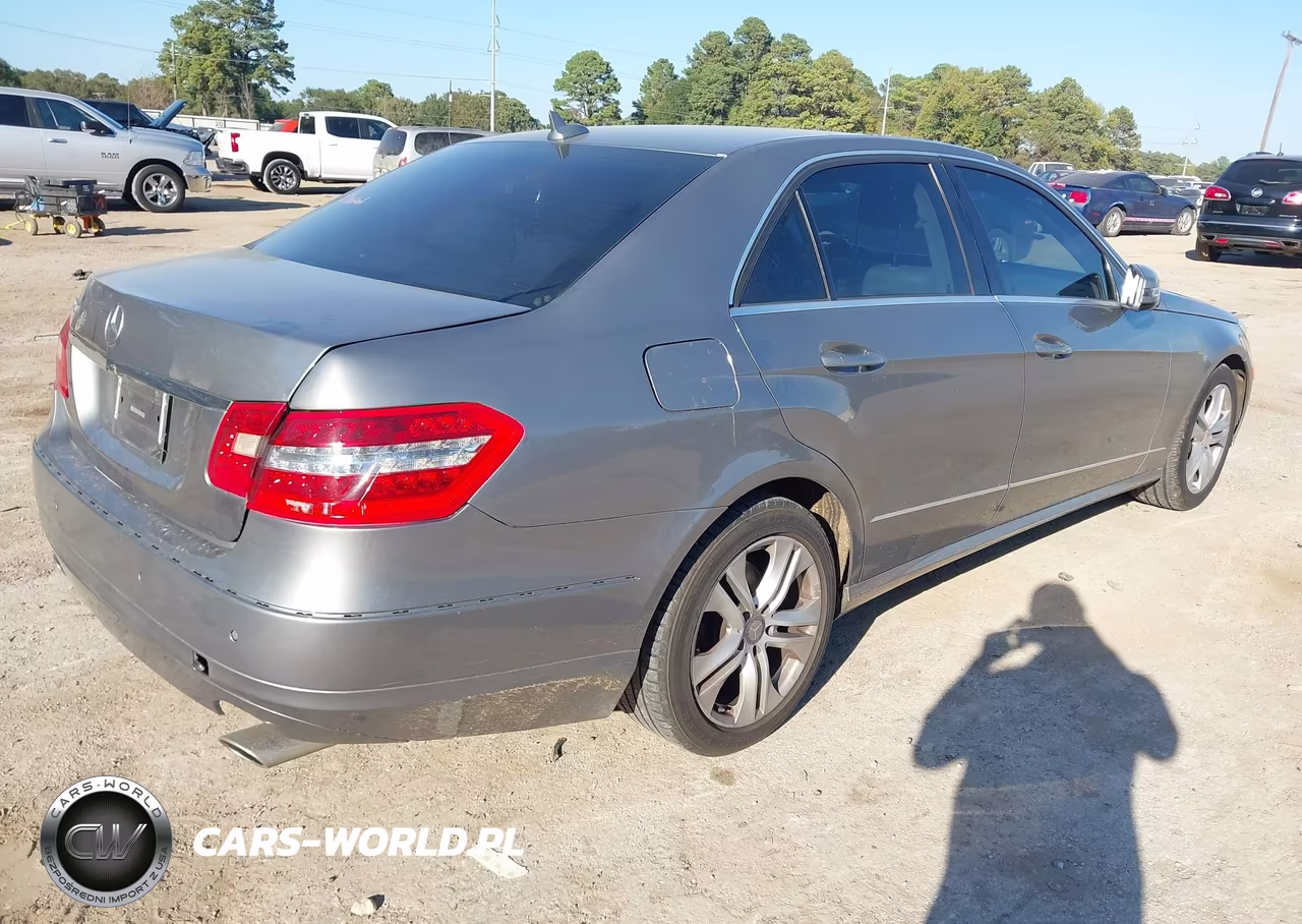 2011 Mercedes-Benz E 350 VIN:WDDHF5GB2BA413854 - 4