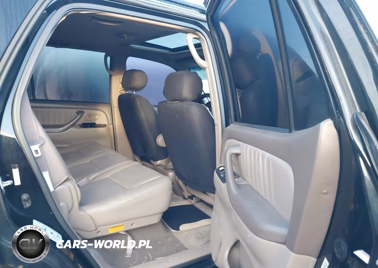 2003 Toyota Sequoia Limited V8 VIN:5TDBT48A03S144847 - 8