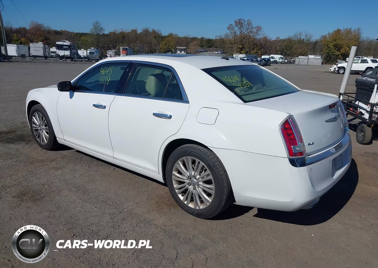 2011 Chrysler 300C Awd VIN:2C3CK6CT9BH612264 - 3