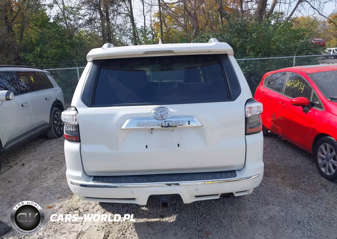 2016 Toyota 4Runner Limited VIN:JTEZU5JR3G5128702 - 16