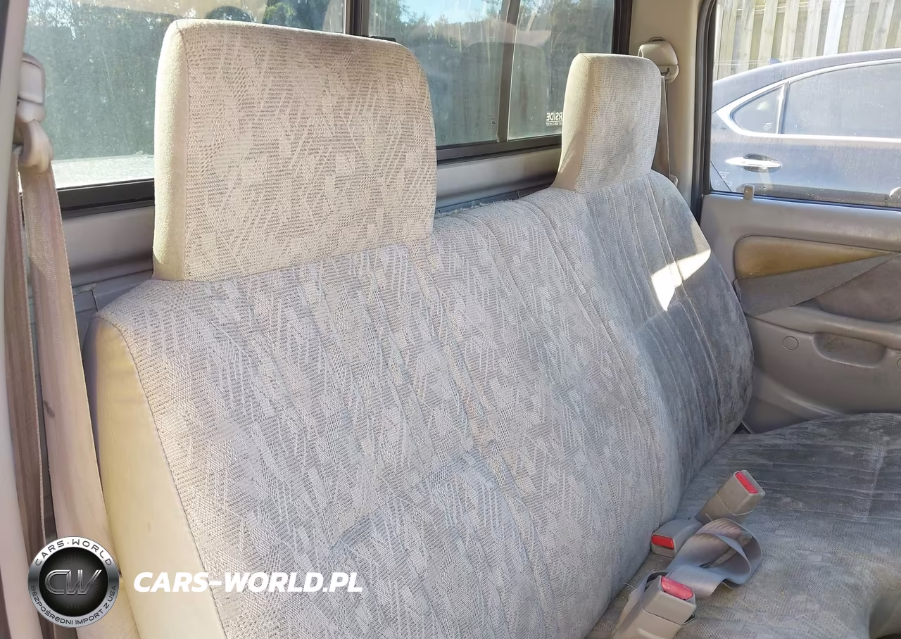 2002 Toyota Tacoma VIN:5TENL42N52Z043068 - 8