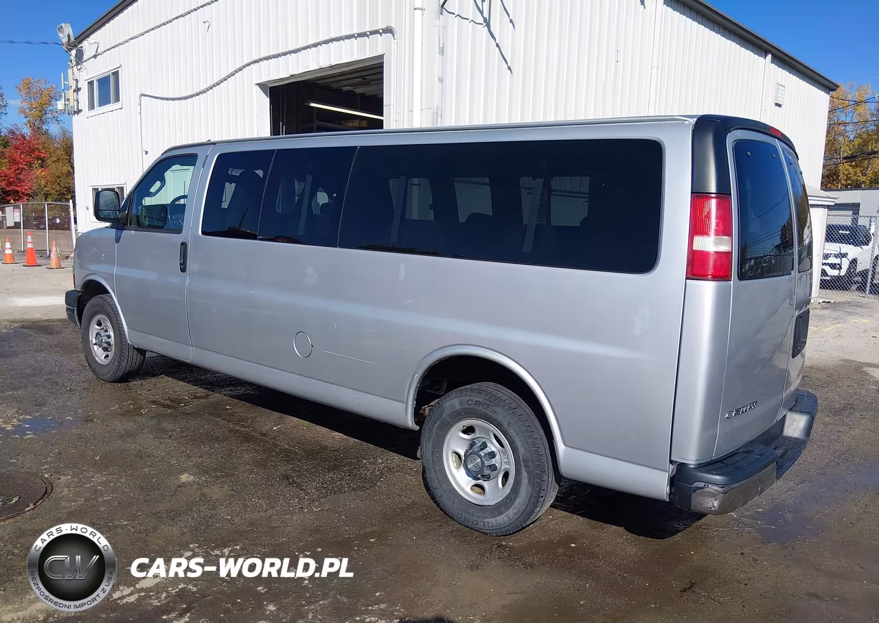 2016 Chevrolet Express 3500 Lt VIN:1GAZGPFF6G1210686 - 3