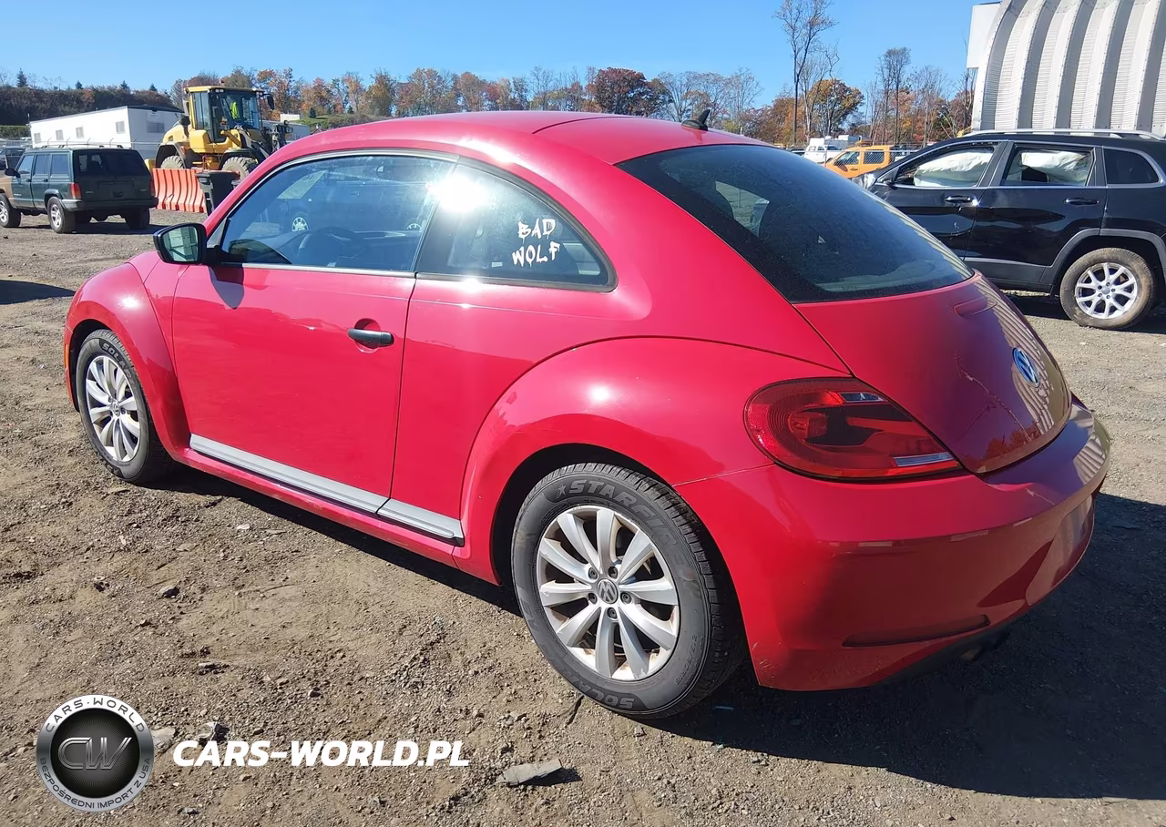 2015 Volkswagen Beetle 1.8T Fleet Edition VIN:3VWF17AT8FM639321 - 3