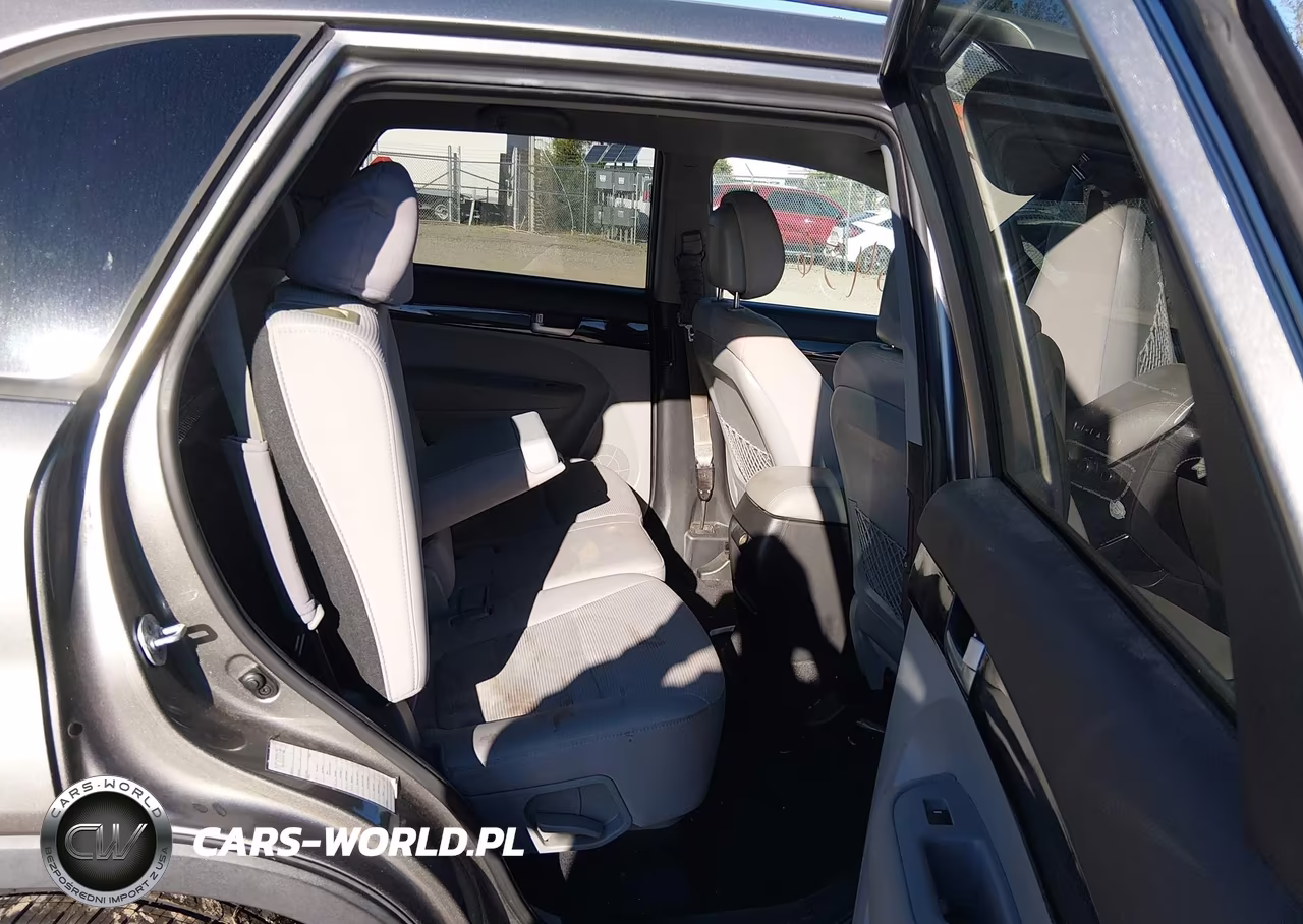 2015 Kia Sorento Lx V6 VIN:5XYKTDA70FG658732 - 8