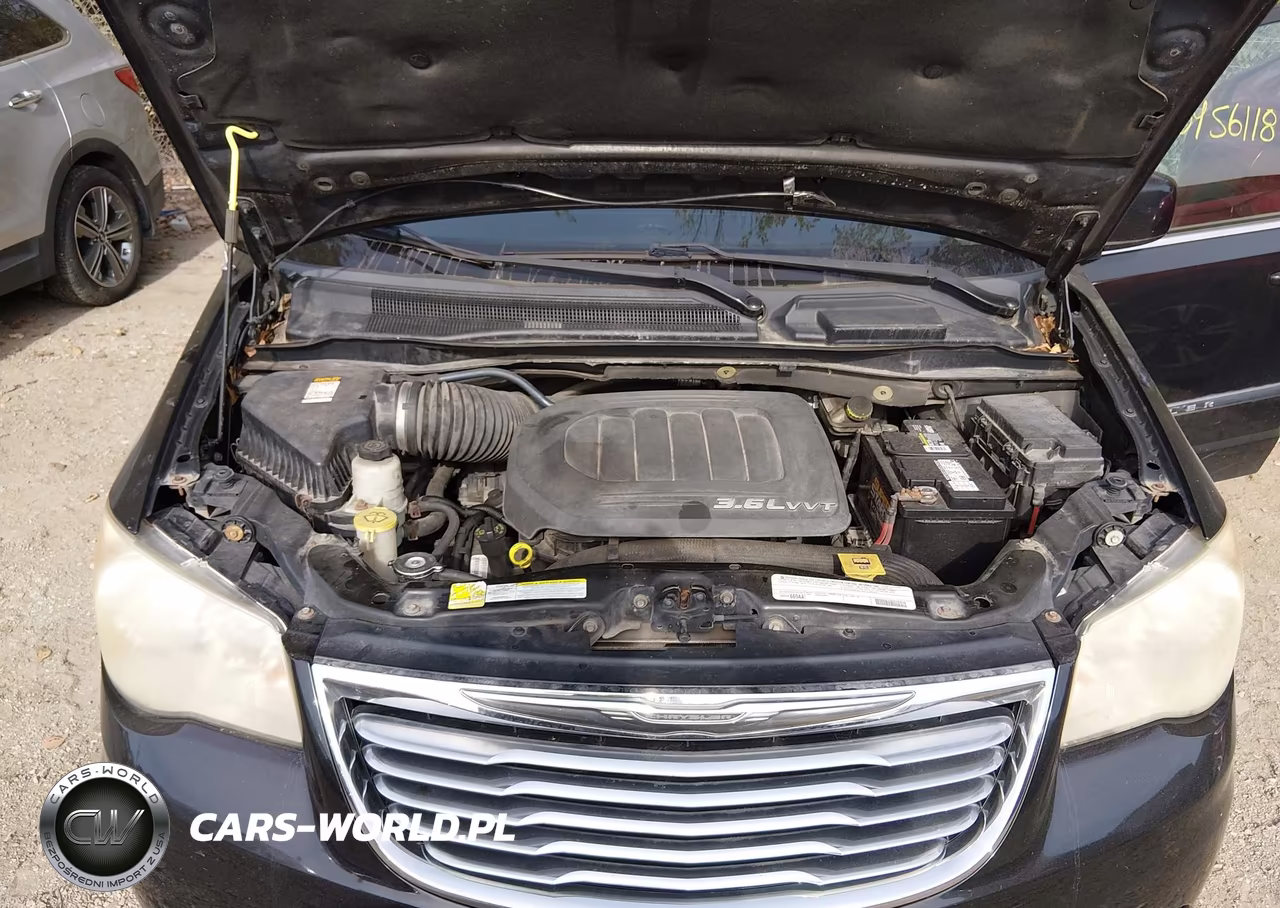 2012 Chrysler Town & Country Touring VIN:2C4RC1BG7CR338035 - 10