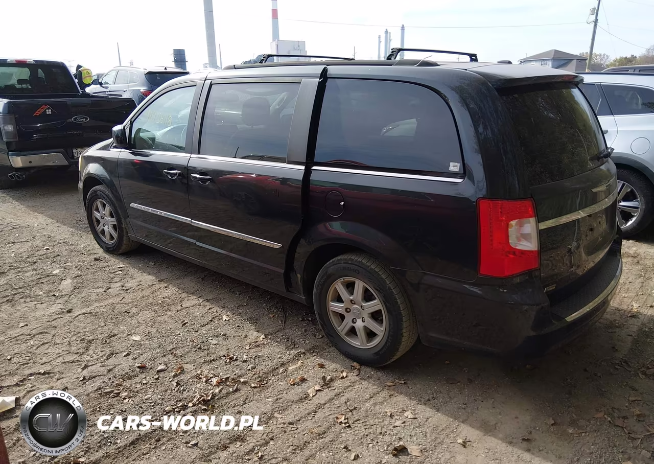 2012 Chrysler Town & Country Touring VIN:2C4RC1BG7CR338035 - 3
