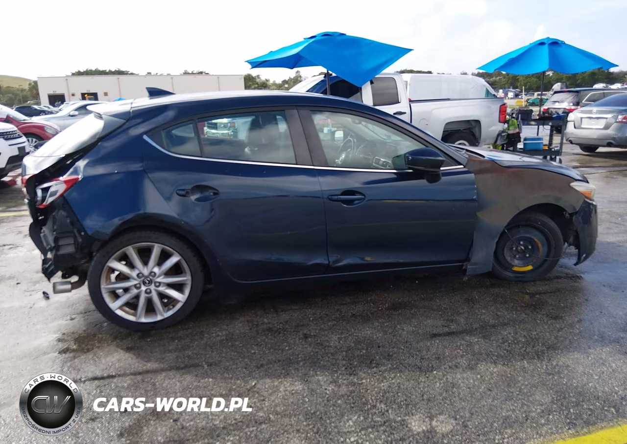 2017 Mazda Mazda3 Grand Touring VIN:3MZBN1M34HM128767 - 6