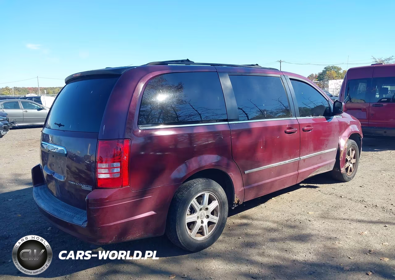 2009 Chrysler Town & Country Touring VIN:2A8HR54199R683952 - 4