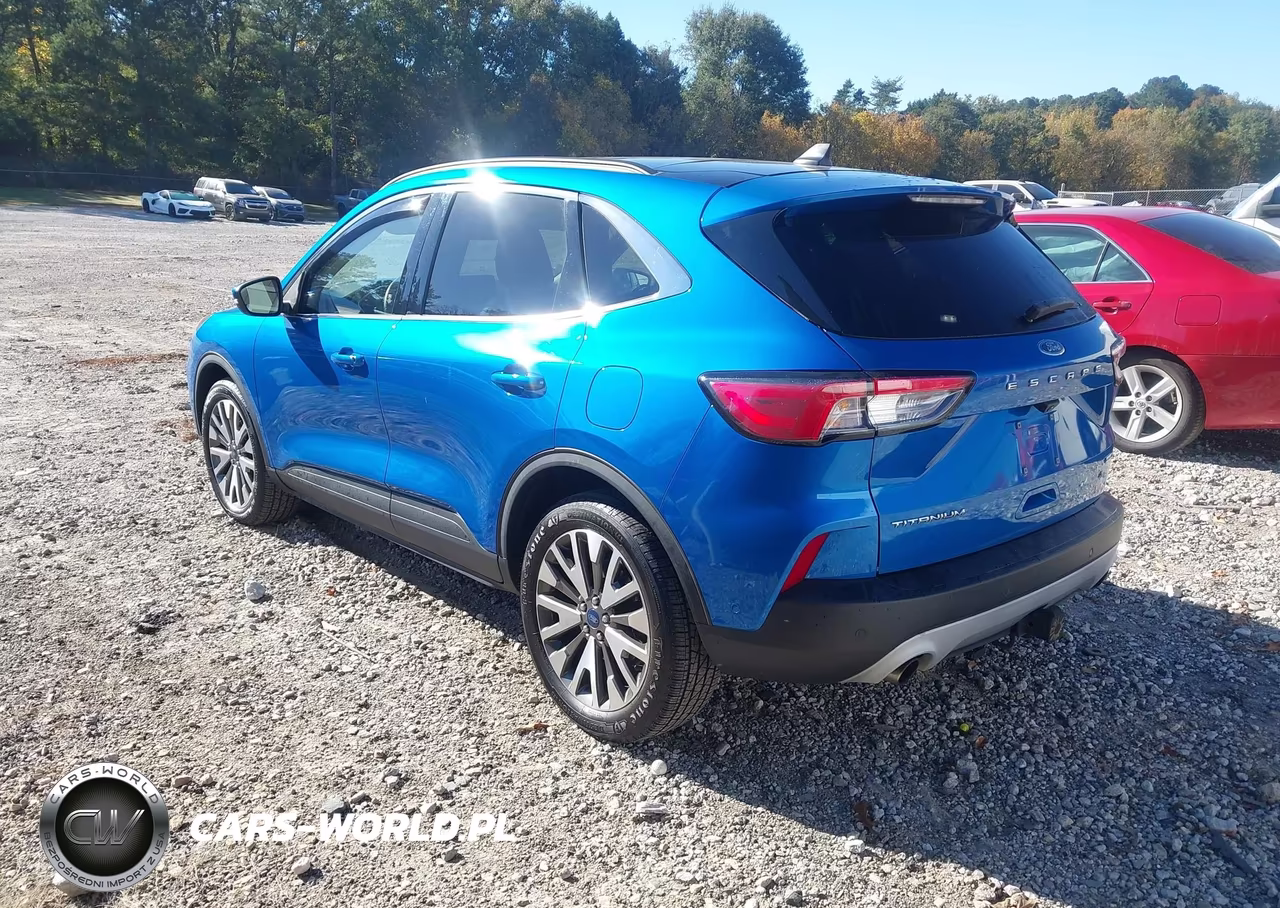 2020 Ford Escape Titanium VIN:1FMCU9J91LUB47035 - 3