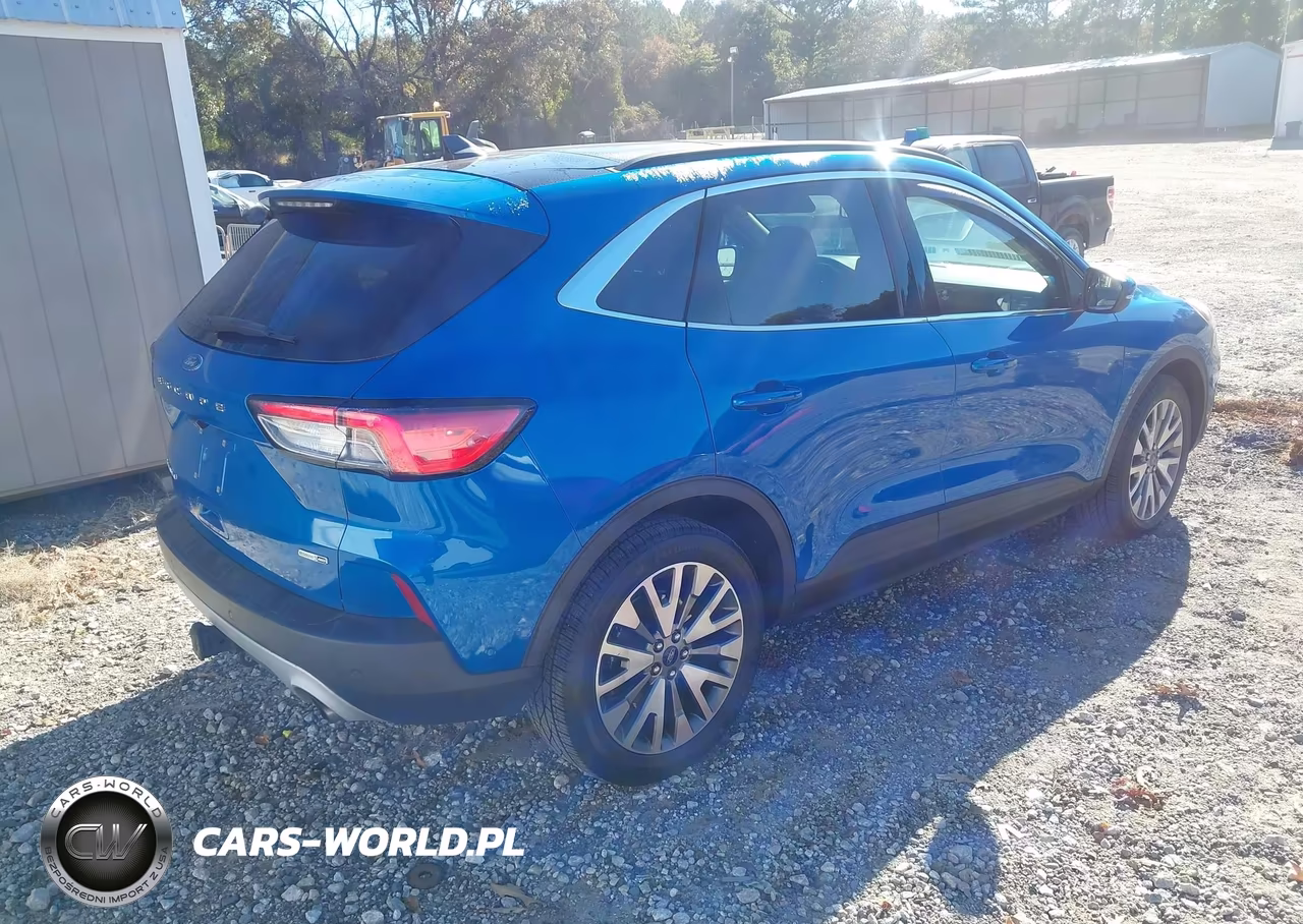 2020 Ford Escape Titanium VIN:1FMCU9J91LUB47035 - 4