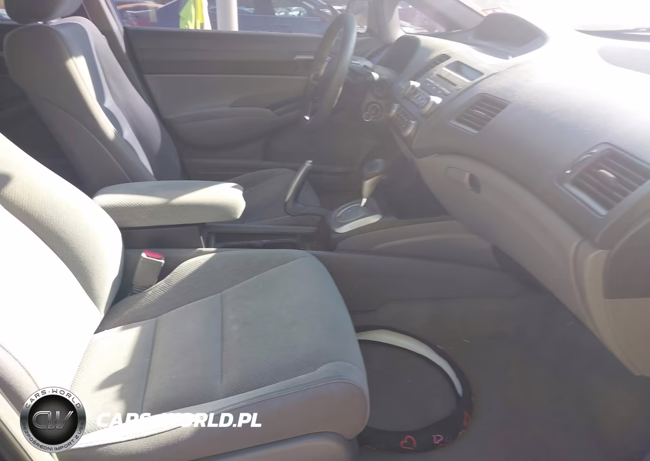 2009 Honda Civic Lx VIN:2HGFA16579H543498 - 5