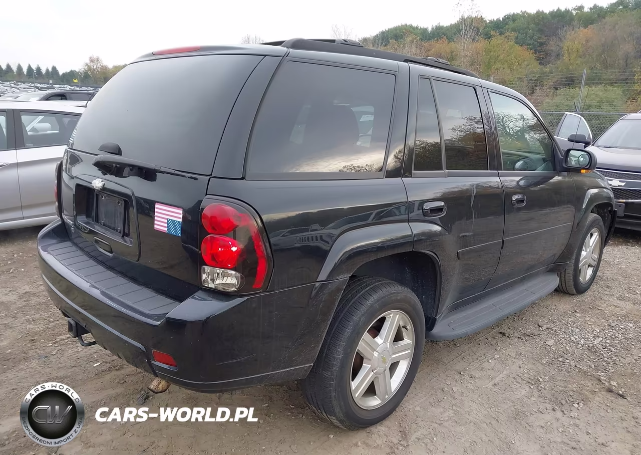 2008 Chevrolet Trailblazer Lt VIN:1GNDT13S082242693 - 4
