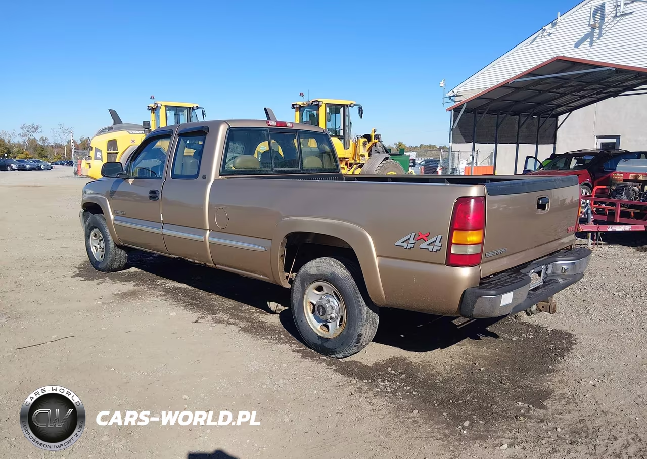 1999 GMC Sierra 2500 Sl VIN:1GTGK29U9XE554399 - 3