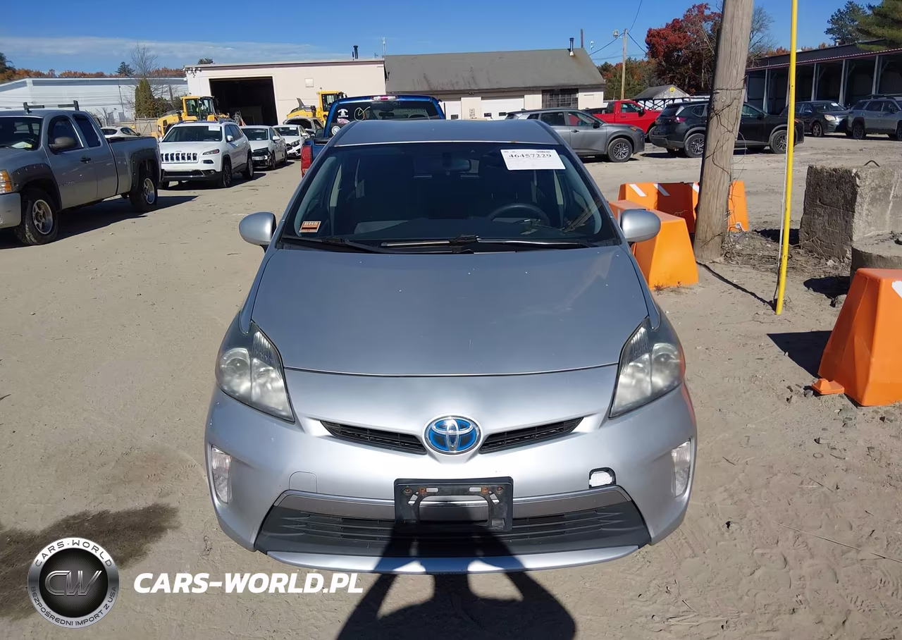2012 Toyota Prius Plug-In VIN:JTDKN3DP5C3004843 - 12