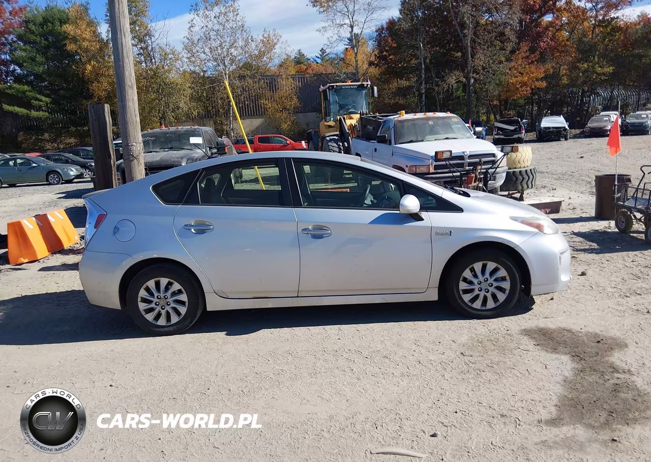 2012 Toyota Prius Plug-In VIN:JTDKN3DP5C3004843 - 13