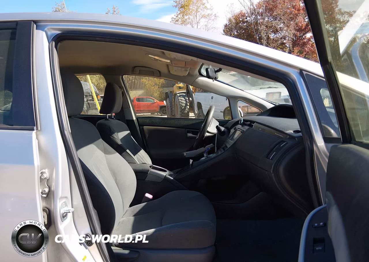 2012 Toyota Prius Plug-In VIN:JTDKN3DP5C3004843 - 5