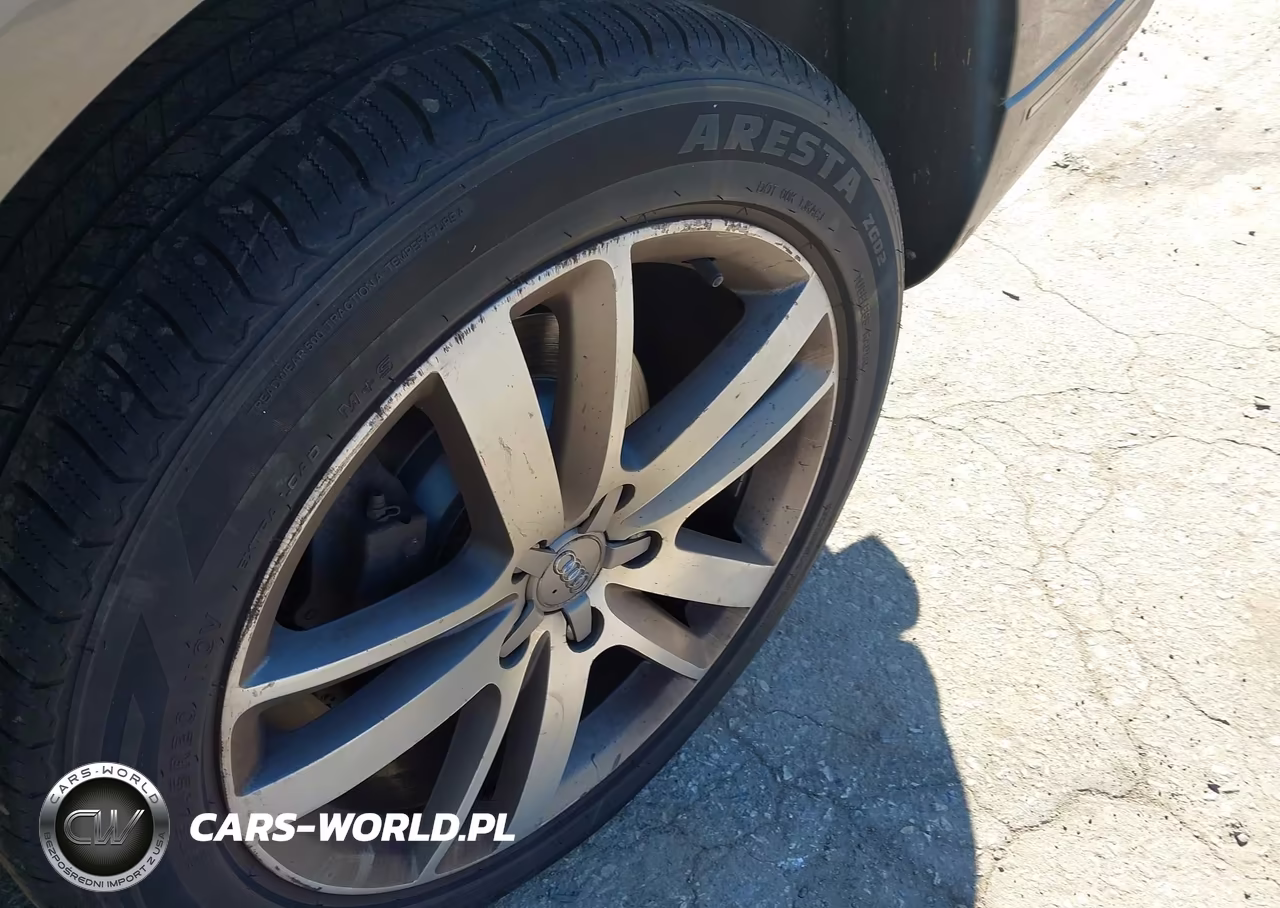 2014 Audi Q7 3.0T Premium VIN:WA1LGAFE2ED012470 - 12