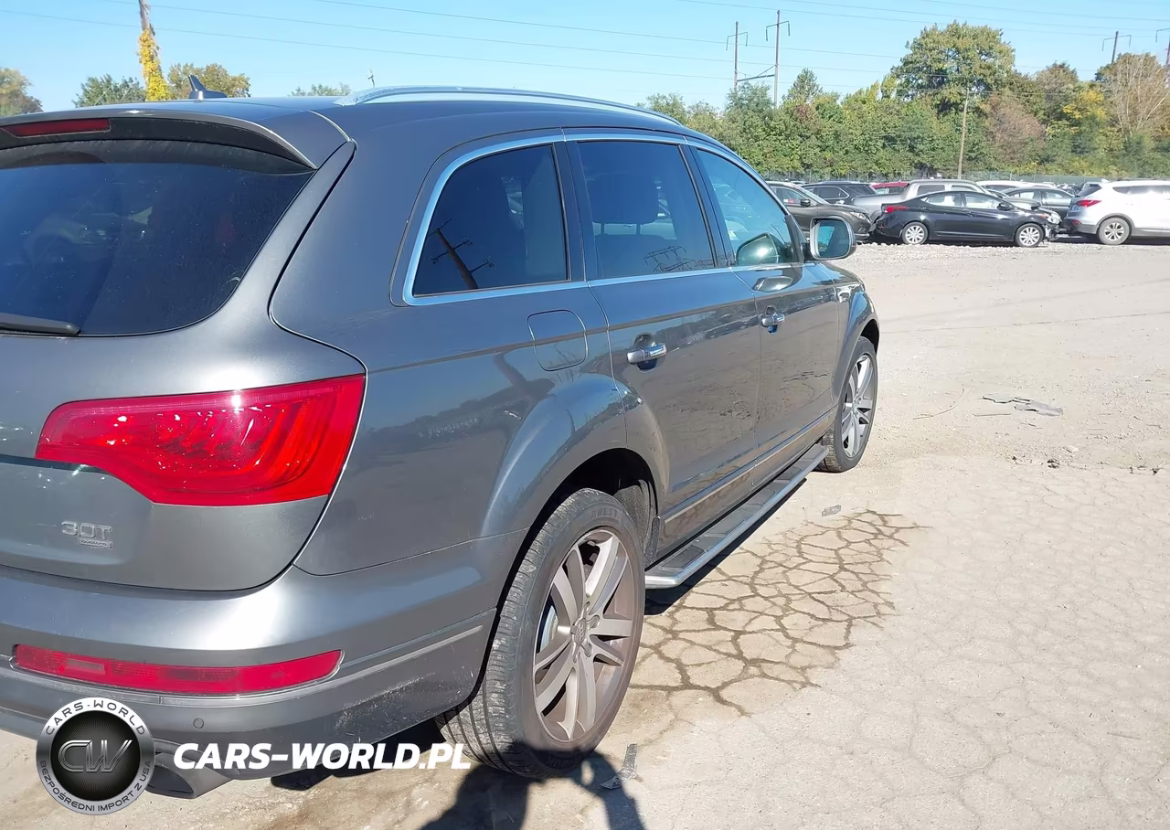 2014 Audi Q7 3.0T Premium VIN:WA1LGAFE2ED012470 - 4