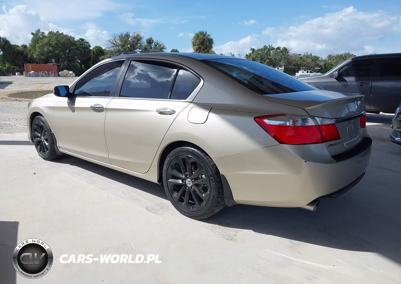 2013 Honda Accord Sport VIN:1HGCR2F56DA118394 - 3