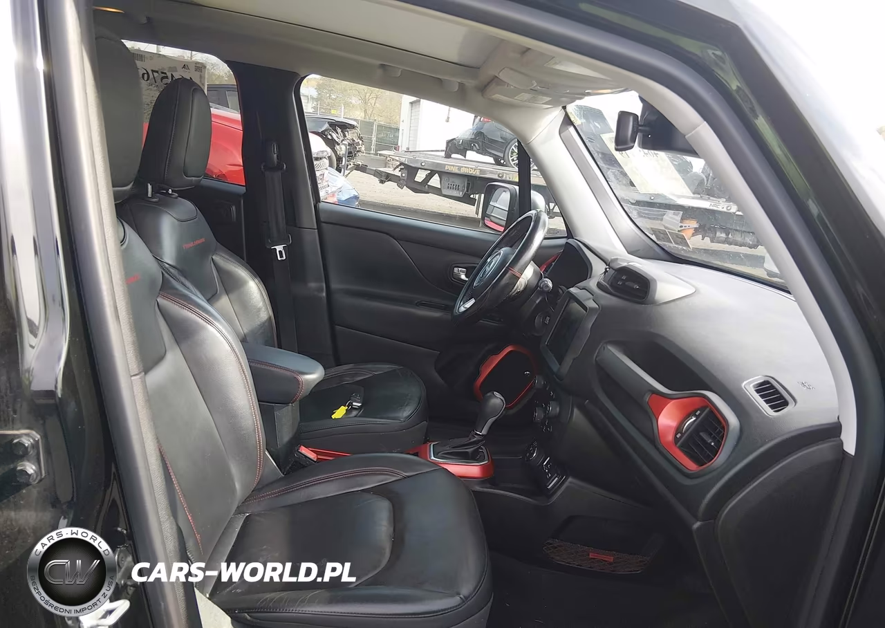 2019 Jeep Renegade Trailhawk 4X4 VIN:ZACNJBC16KPJ97480 - 5