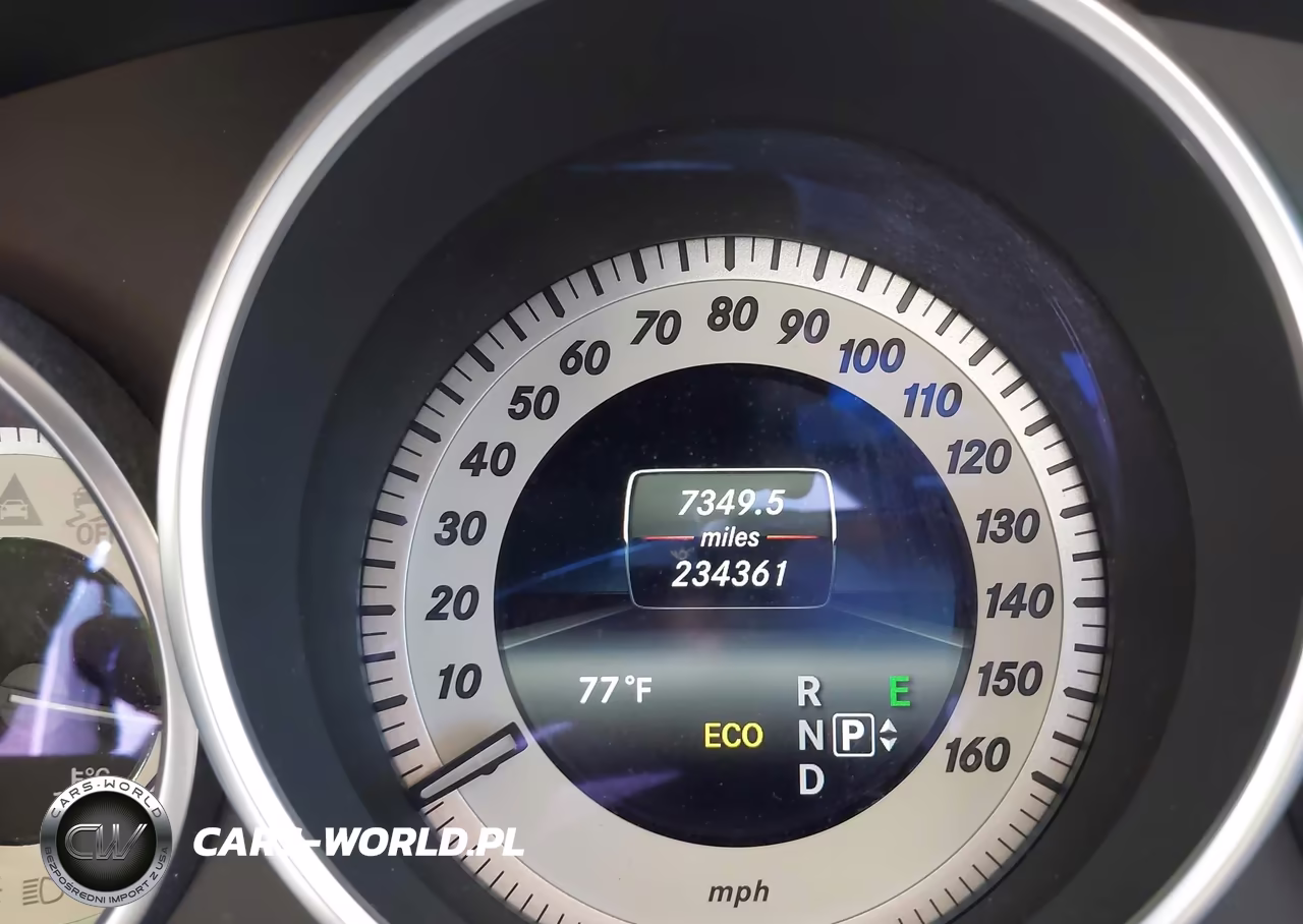 2014 Mercedes-Benz E 350 4Matic VIN:WDDHF8JB2EA901765 - 15