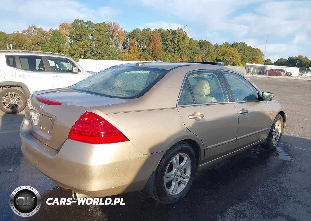 2007 Honda Accord 2.4 Ex VIN:1HGCM56837A028778 - 4