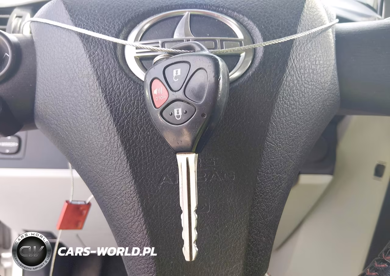 2012 Scion Iq VIN:JTNJJXB02CJ011261 - 11