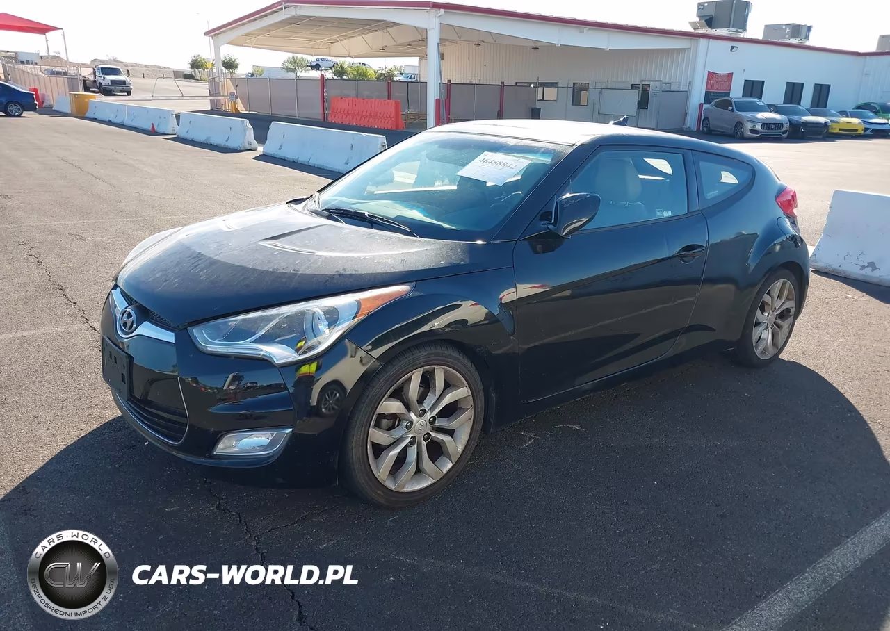 2013 Hyundai Veloster Base W-Gray VIN:KMHTC6AD6DU122493 - 2