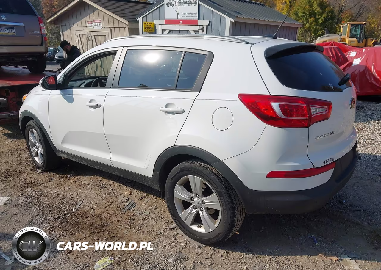 2013 Kia Sportage Lx VIN:KNDPB3A2XD7538809 - 3