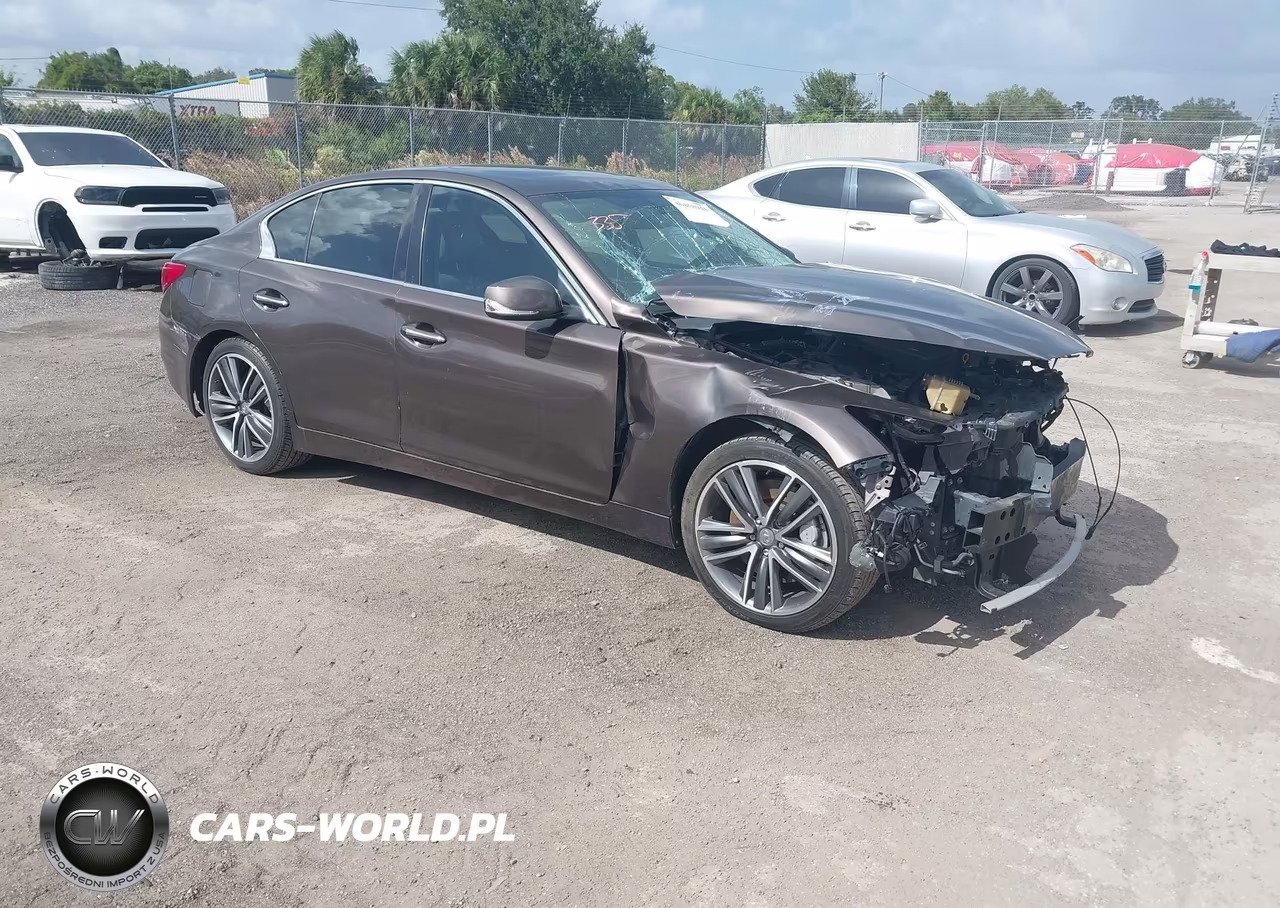 2015 Infiniti Q50 Premium-Sport