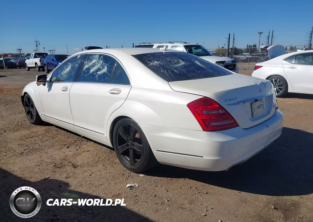2010 Mercedes-Benz S 550 VIN:WDDNG7BB0AA350254 - 3