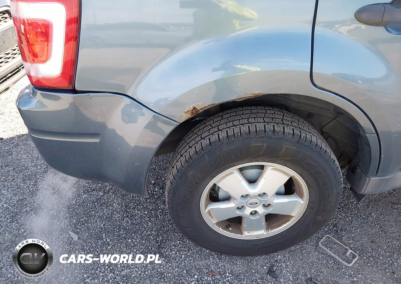 2012 Ford Escape Xls VIN:1FMCU9C70CKA24138 - 6
