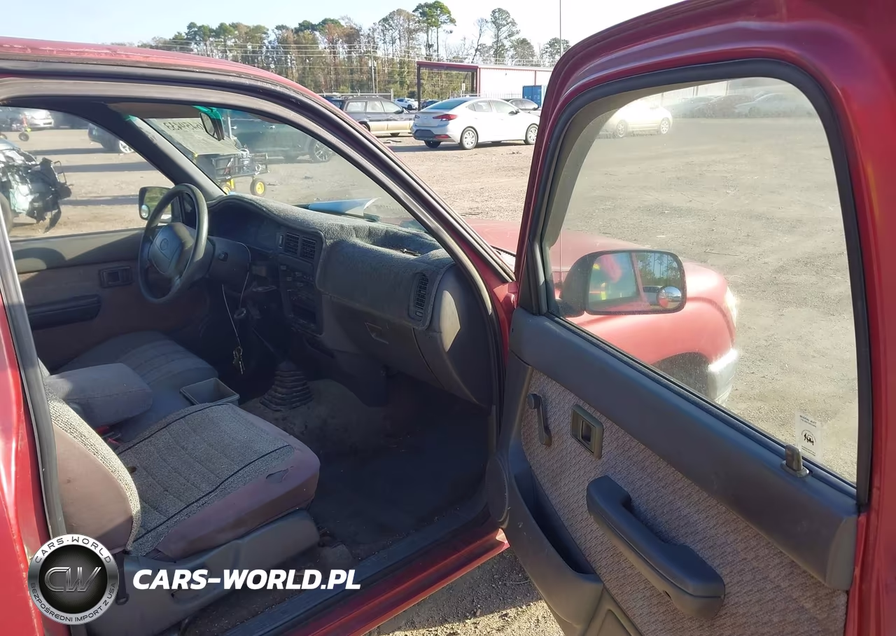 1997 Toyota Tacoma VIN:4TAVL52N0VZ256026 - 5