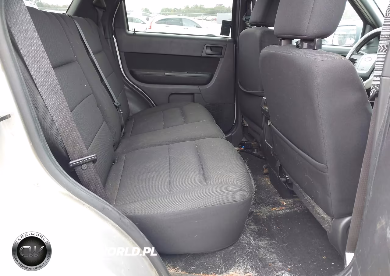 2009 Ford Escape Xlt VIN:1FMCU03709KC47798 - 8