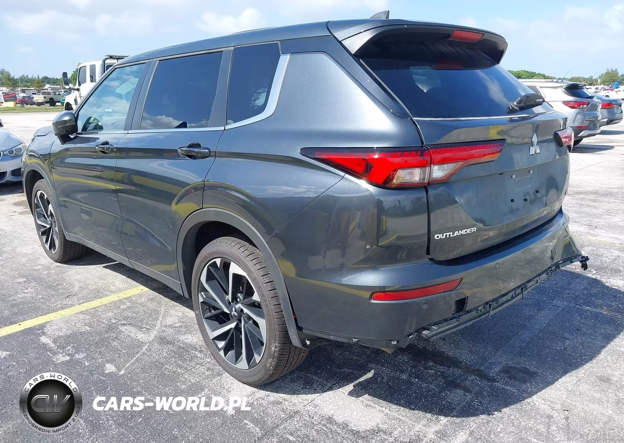 2024 Mitsubishi Outlander Se 2.5 S-Awc-Se Black Edition S-Awc-Se Black Edition W-Pano Roof S-Awc-Se Ralliart S-Awc VIN:JA4J4VA80RZ059076 - 3