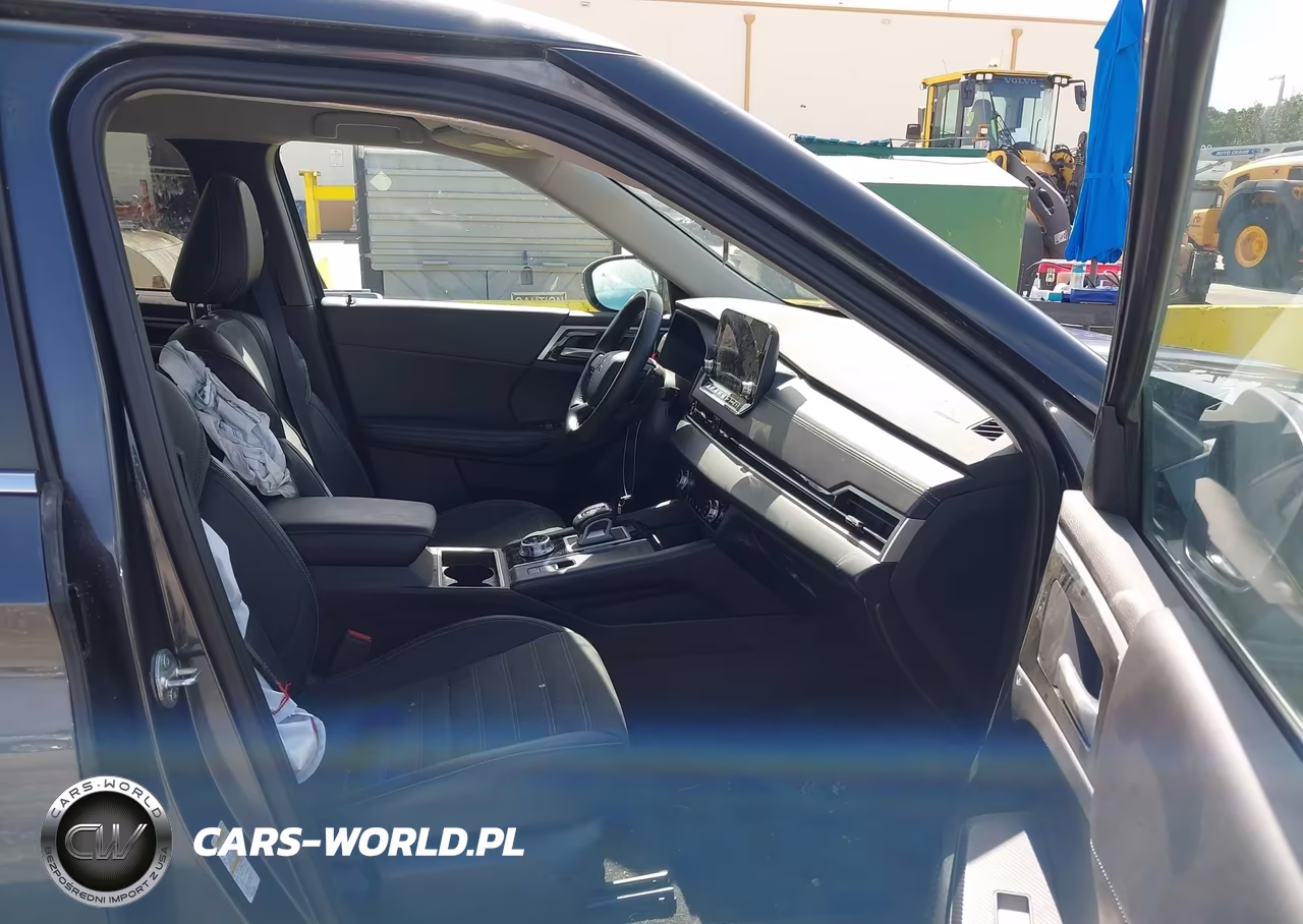 2024 Mitsubishi Outlander Se 2.5 S-Awc-Se Black Edition S-Awc-Se Black Edition W-Pano Roof S-Awc-Se Ralliart S-Awc VIN:JA4J4VA80RZ059076 - 5