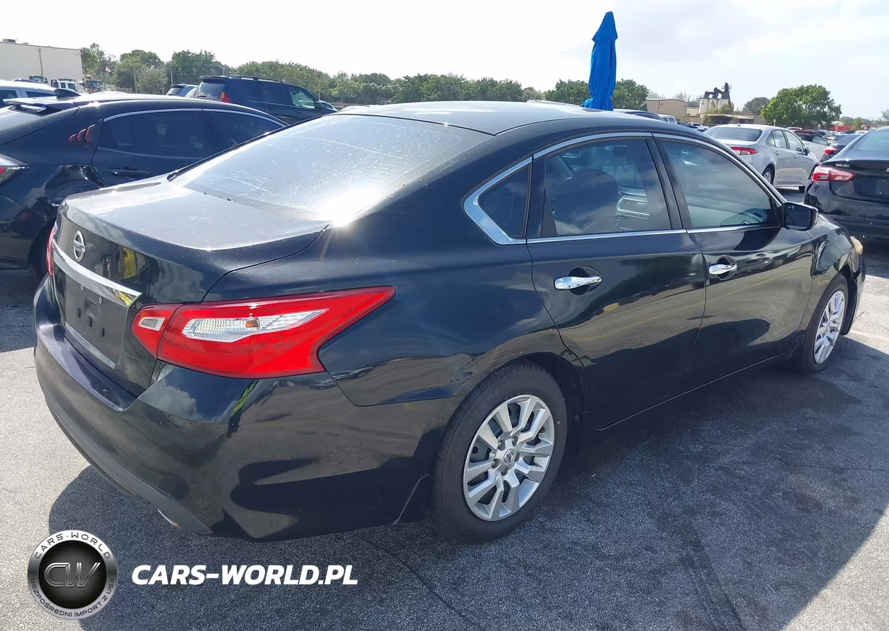 2016 Nissan Altima 2.5 S VIN:1N4AL3AP2GN333358 - 4