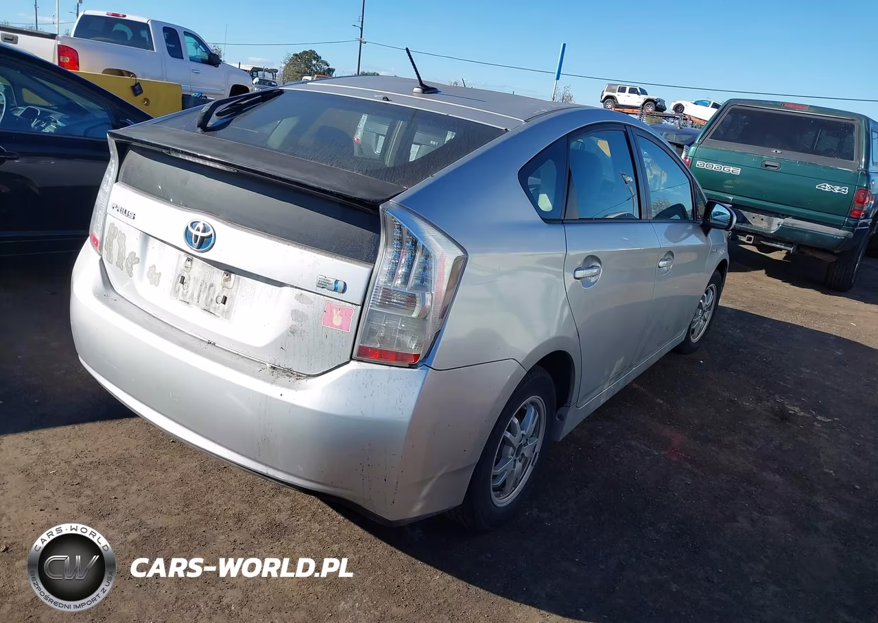 2010 Toyota Prius Ii VIN:JTDKN3DU3A0055388 - 4