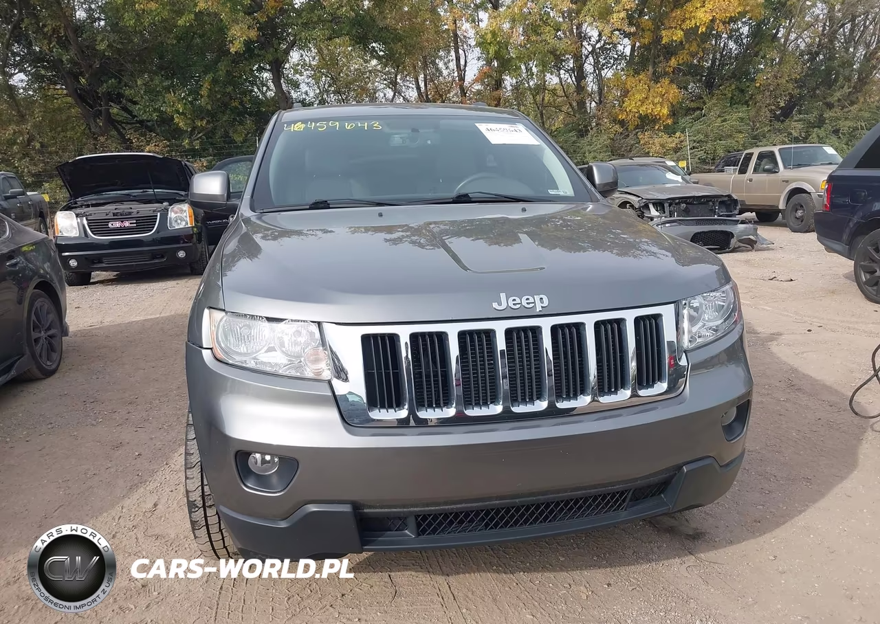 2013 Jeep Grand Cherokee Laredo VIN:1C4RJFATXDC503393 - 12