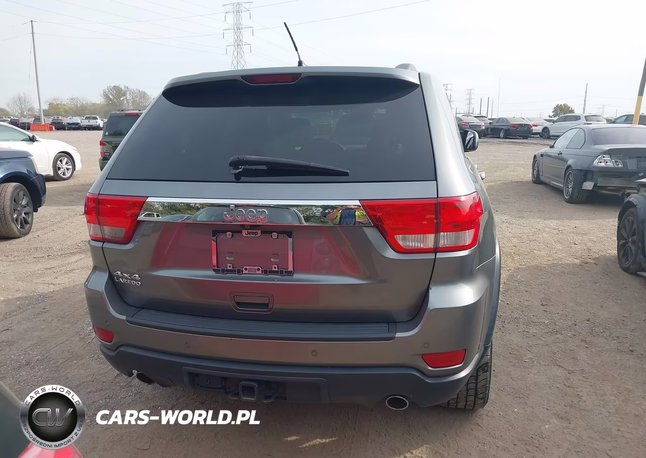 2013 Jeep Grand Cherokee Laredo VIN:1C4RJFATXDC503393 - 16