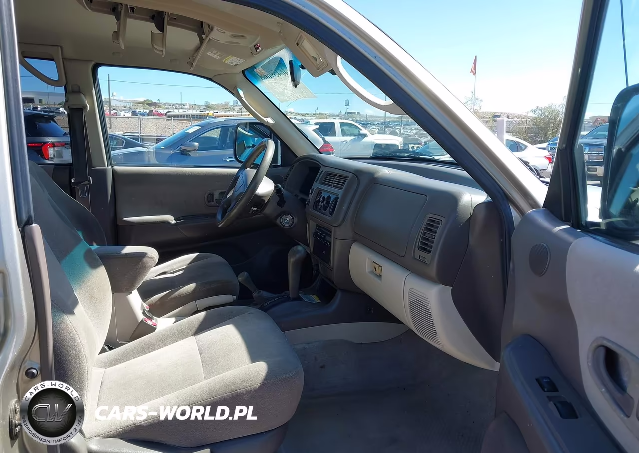 2000 Mitsubishi Montero Sport Ls-Xls VIN:JA4MT31H7YP050938 - 5